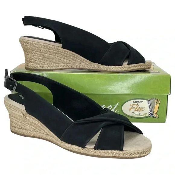 Easy Street Maureen Womens Super Flex Zone Black Wedge Dress Sandals Size 11M - Picture 6 of 15